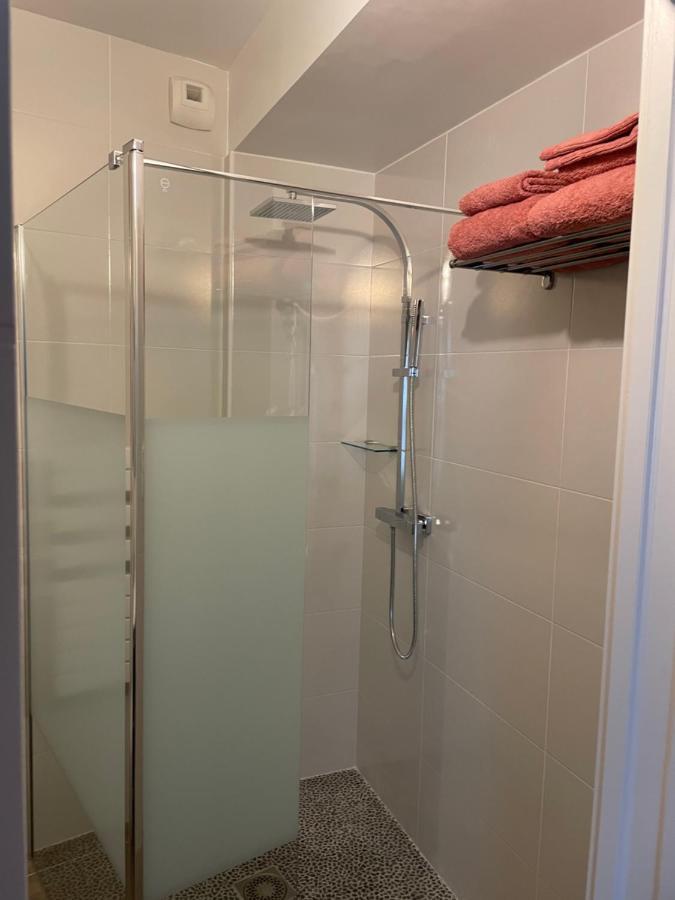 Studio Cosy Avec En Option Piscine Accessible De Avril A Octobre Quimperle Exterior photo